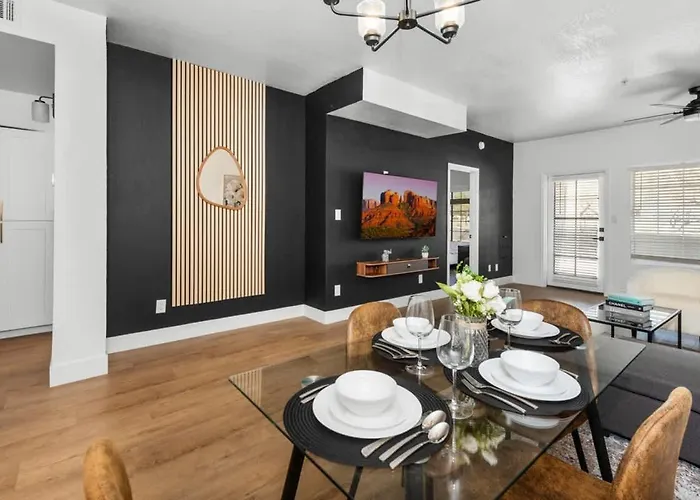 Apartment Sleek 2br-pool, Yoga Rm, Gym, Cabanas, Bbq,prkng *